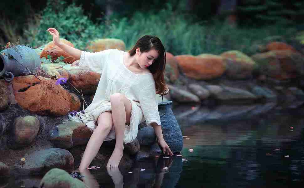 西瓜從六樓扔下竟完好無損，雷軍說的“防彈涂層”到底是什么？